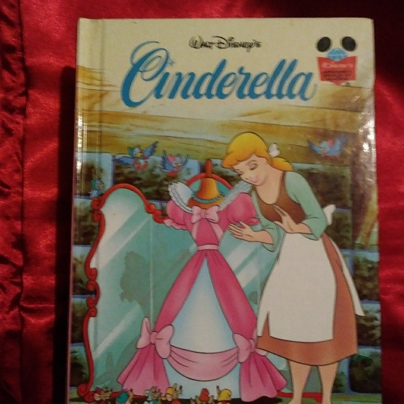 ✨✨DISNEY CLASSICS✨✨ - Picture 8 of 8